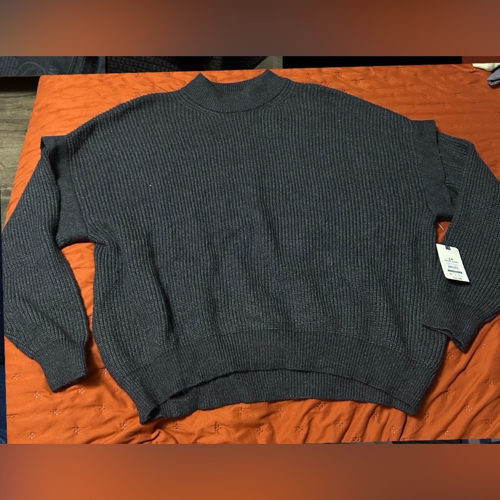 NWT! Ribbed Knit Crewneck Sweater in Charcoal 2X